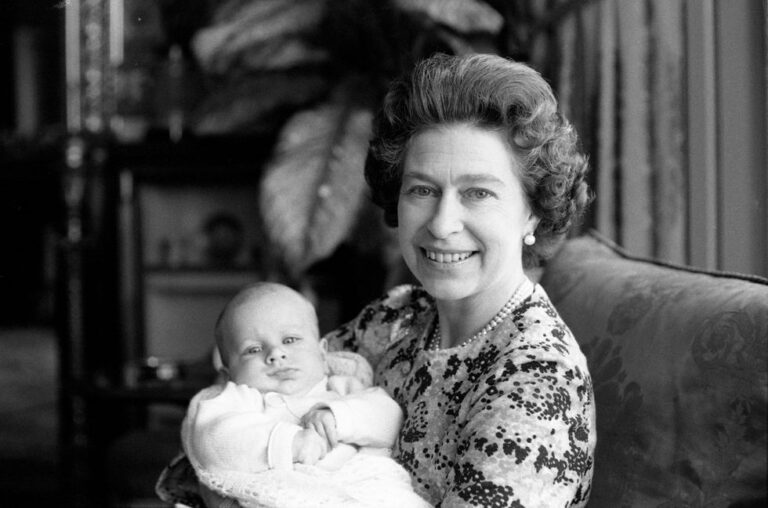 Combien D Enfant A La Reine D Angleterre
