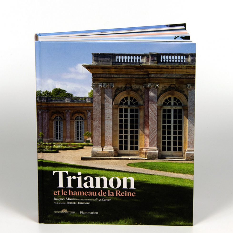 trianon-et-le-hameau-de-la-reine