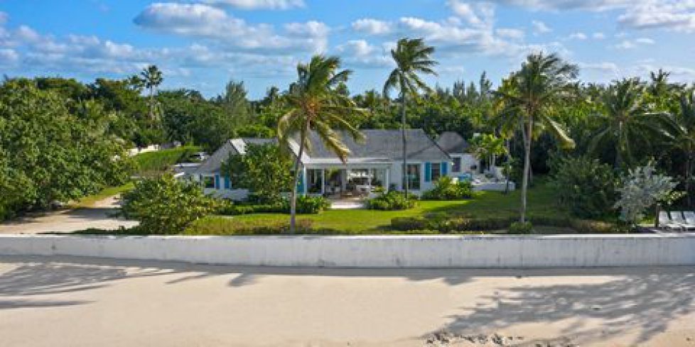 beach-house-bahamas-princess-diana-for-sale-casurinabeachlyfordcay-homepage-image-1586947146