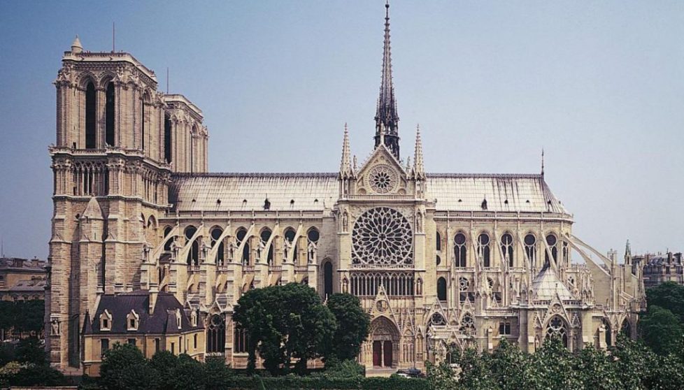 cathc3a9drale-notre-dame-de-paris-3-2100x1200 cathc3a9drale-notre-dame-de-paris-3-2100x1200