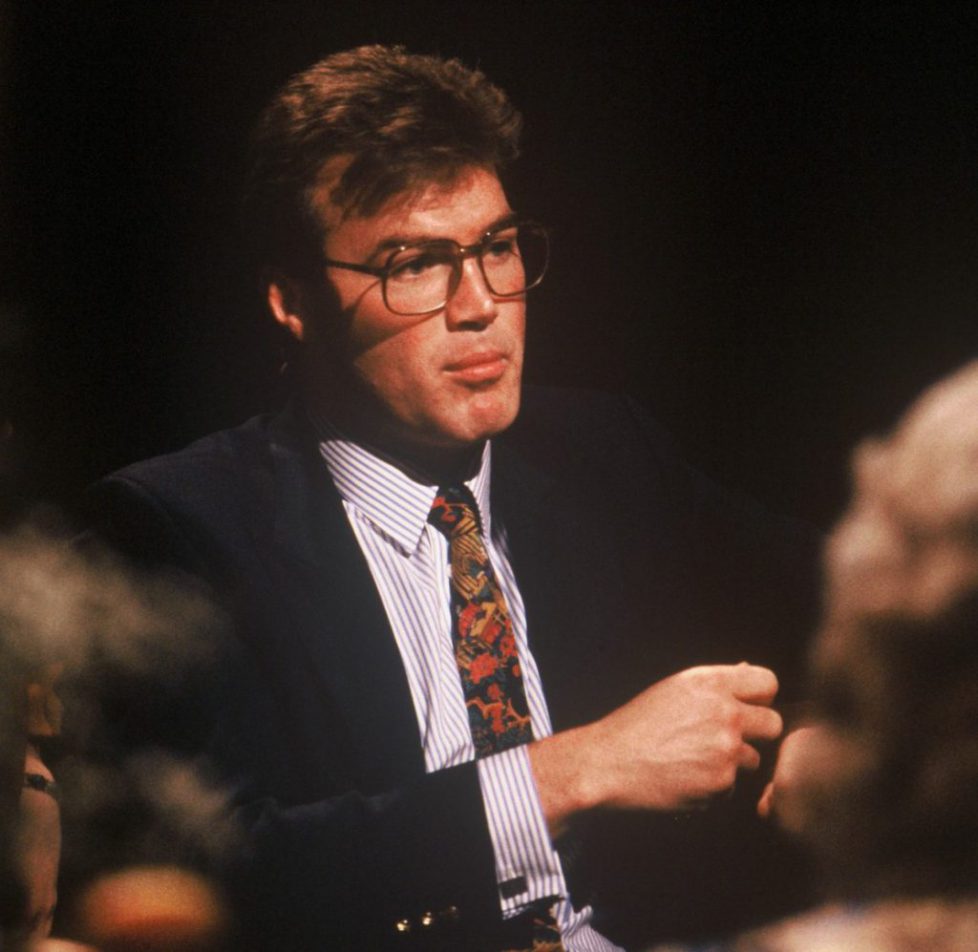 Andrew_Morton_appearing_on__After_Dark_,_21_October_1989