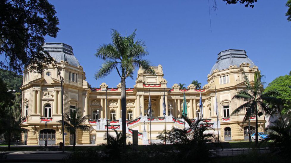 1920px-Palácio_Guanabara_em_Laranjeiras