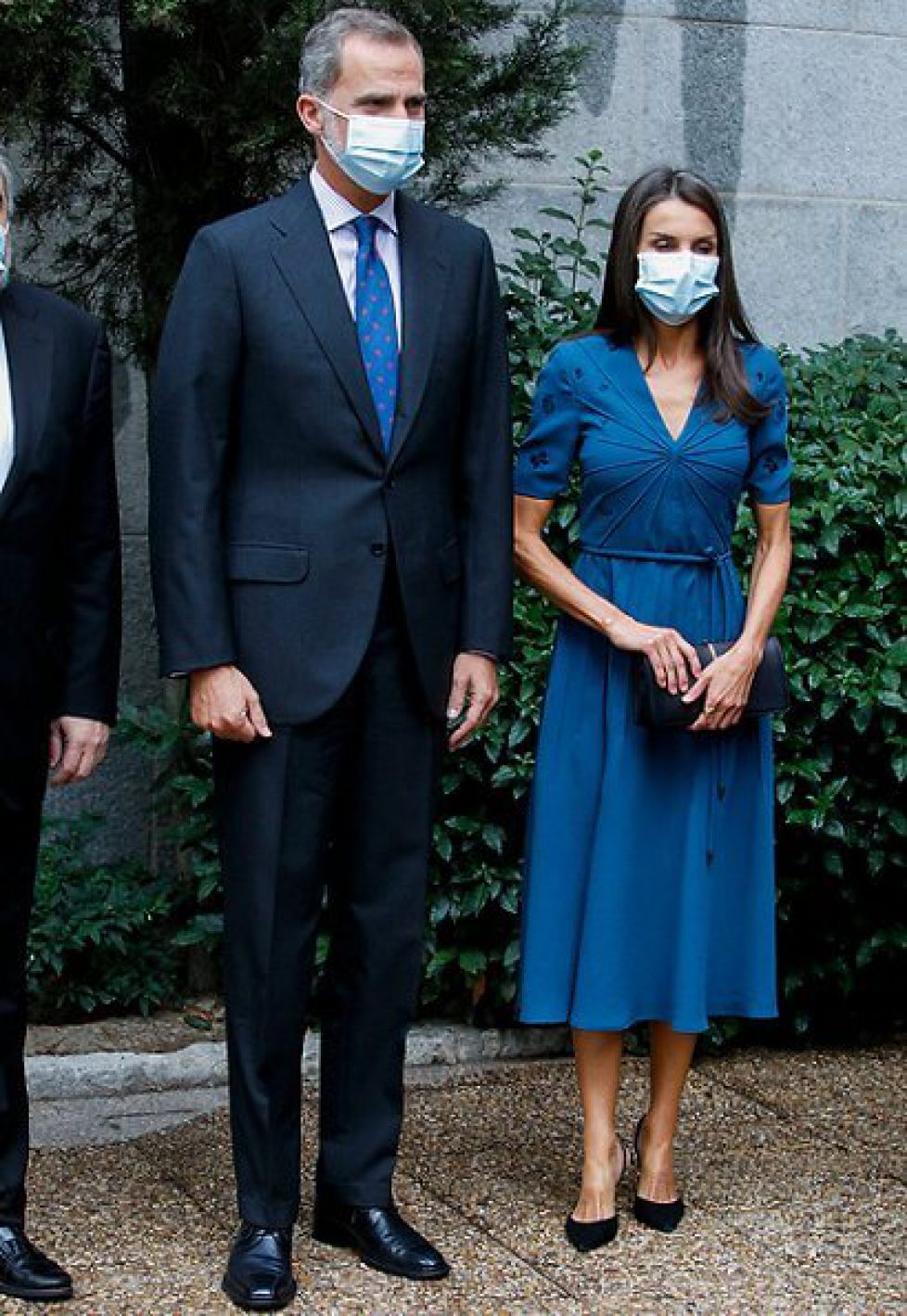 queen-letizia-in-bottega-veneta-dress-9 queen-letizia-in-bottega-veneta-dress-9