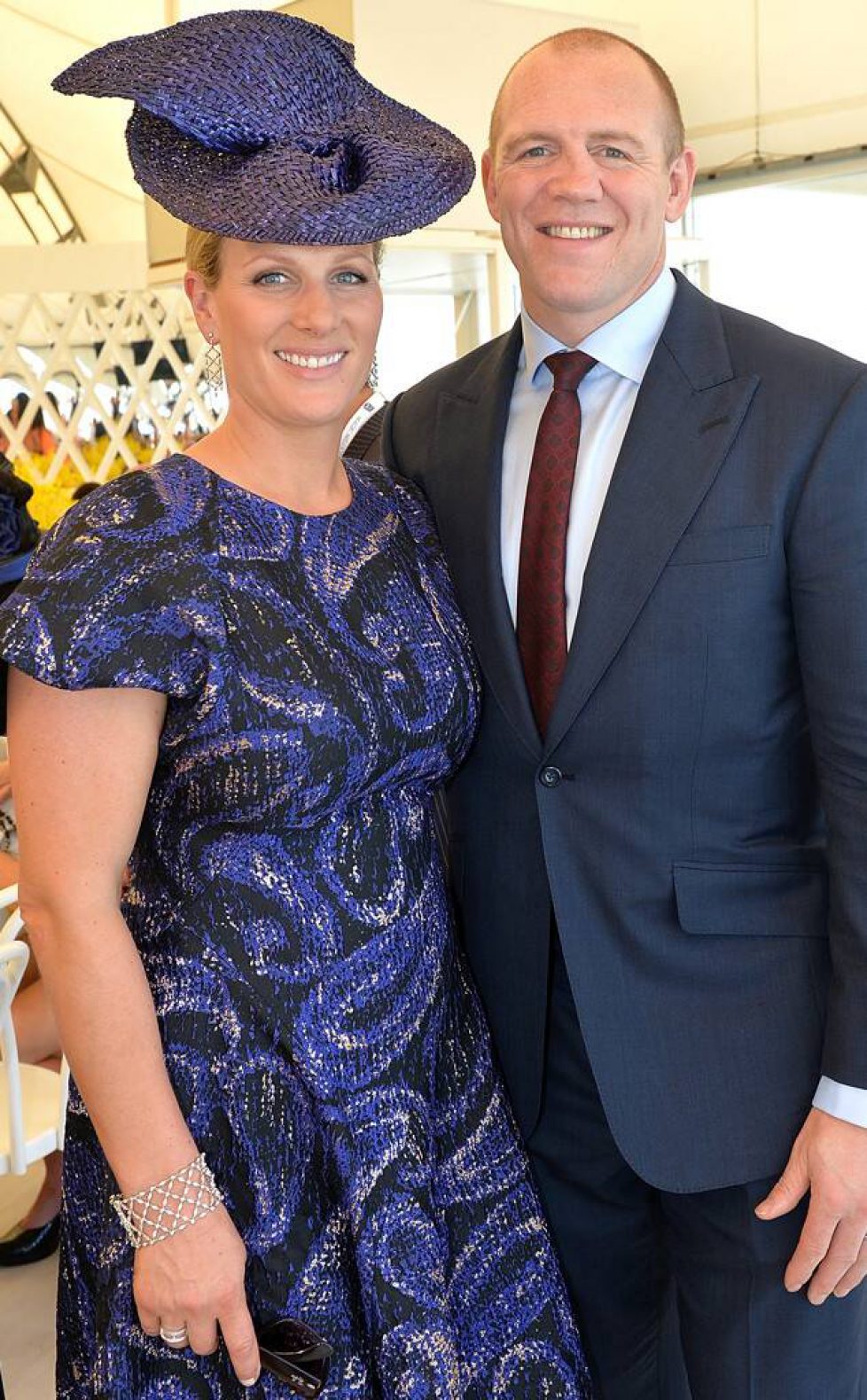rs_634x1024-161130073004-634-Mike-Tindall-zara-phillips-baby.ls.113016