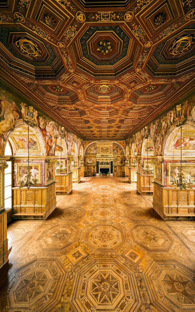 File:La salle de bal, Château de Fontainebleau.jpg - Wikimedia Commons