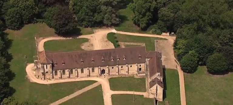 Abbaye de Maubuisson Noblesse & Royautés