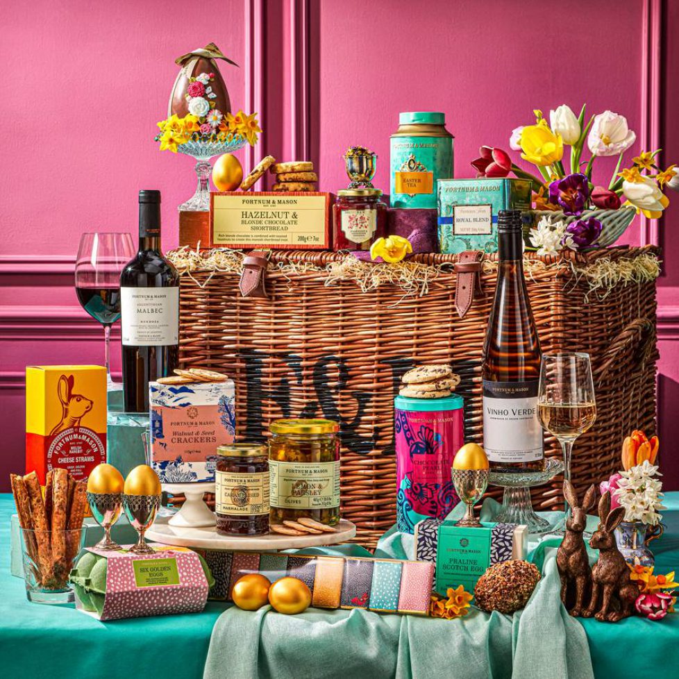 FORTNUM AND MASON