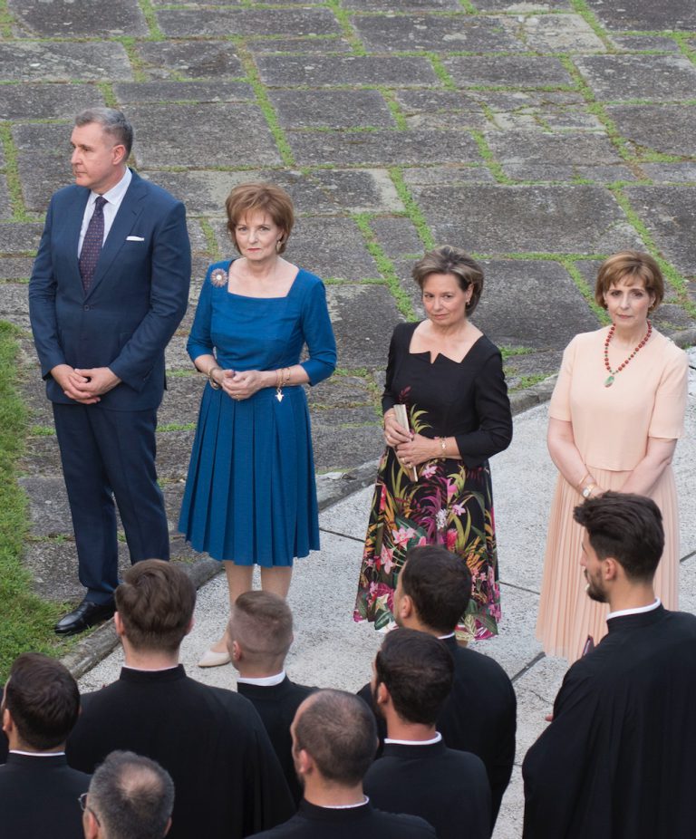 La famille royale de Roumanie fête ses 20 ans au Palais Elisabeta