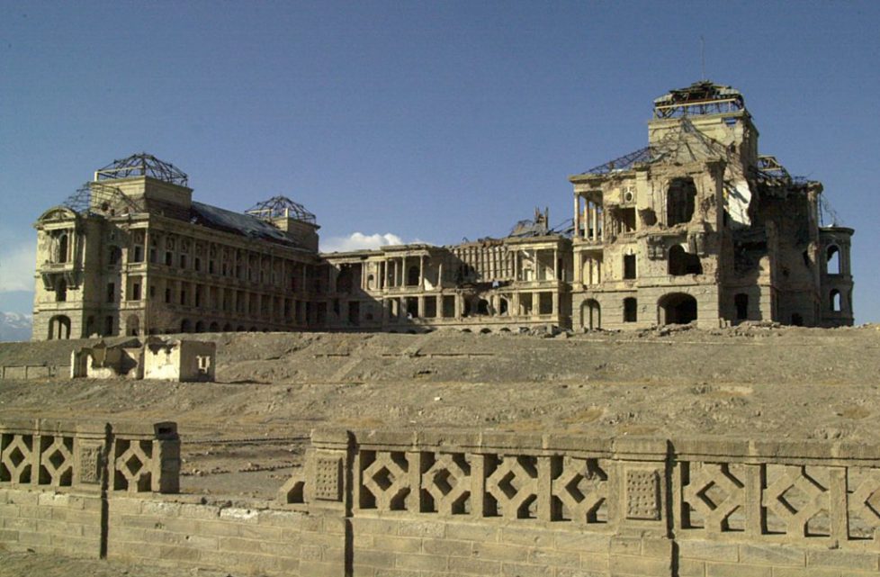 Darul-Aman_Palace_in_2002