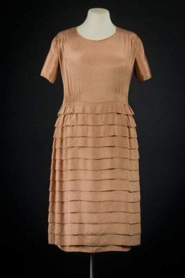 Chanel_Dress1920.jpeg