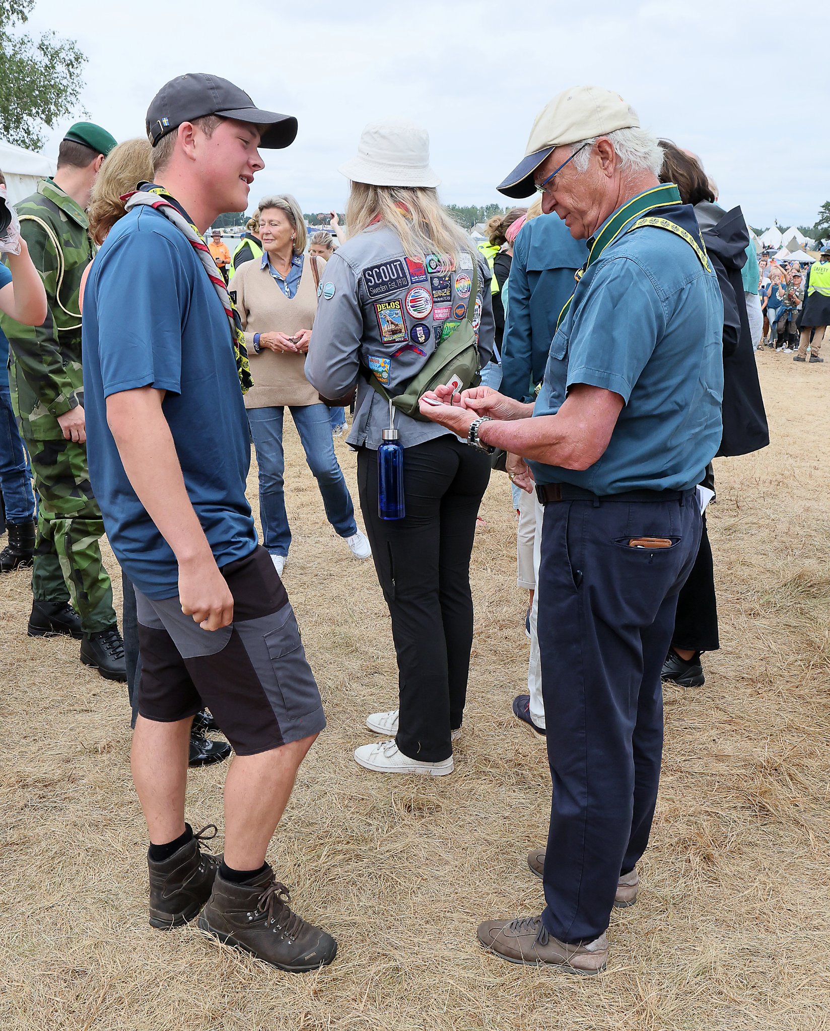 Le couple royal suédois au Jamboree 2022 Noblesse & Royautés