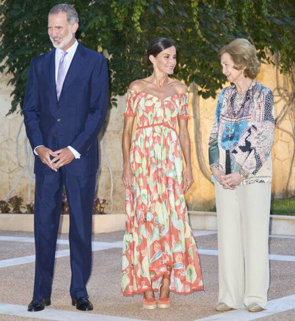 queen-letizia-wore-Charo-Ruiz-Ibiza-dress-6