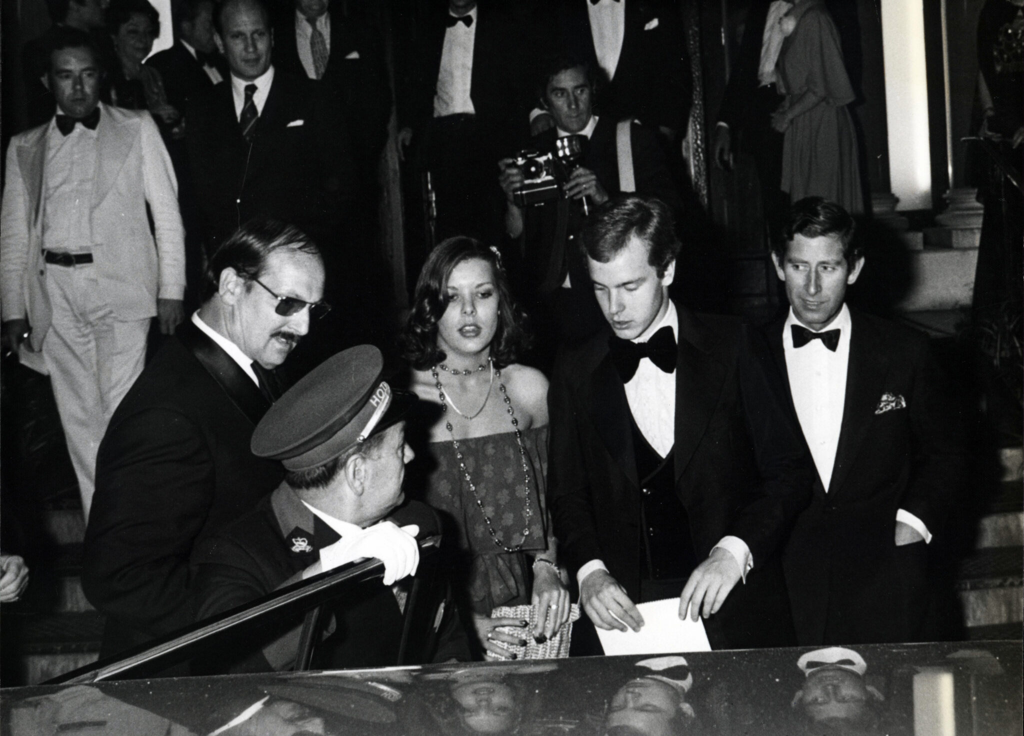 Archives : le prince de Galles à l’Hôtel de Paris en 1977 – Noblesse
