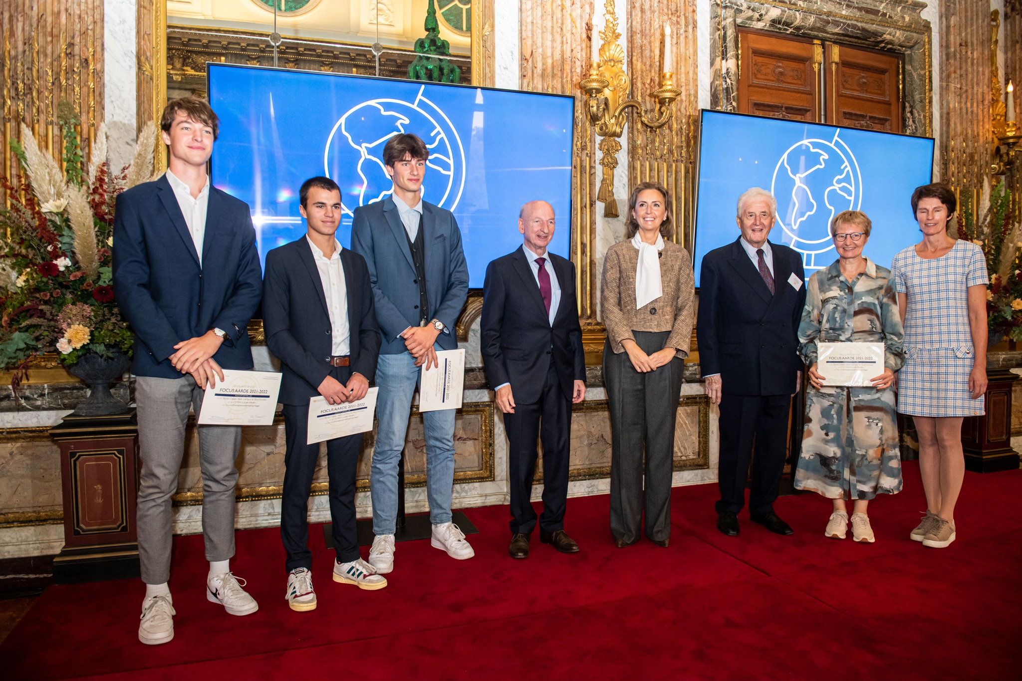 Claire de Belgique remet le prix Terre d’Avenir 2022 Noblesse & Royautés