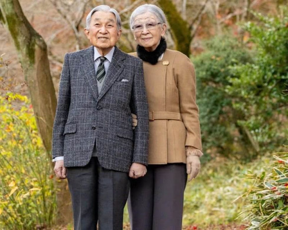 Emperor-Emeritus-Akihito-4