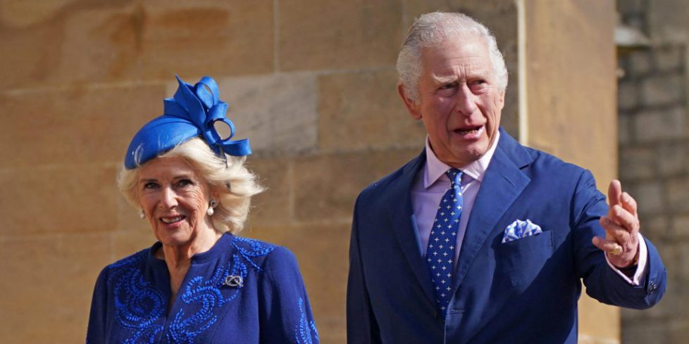 Charles-et-Camilla-le-couronnement-d-une-longue-histoire-d-amour