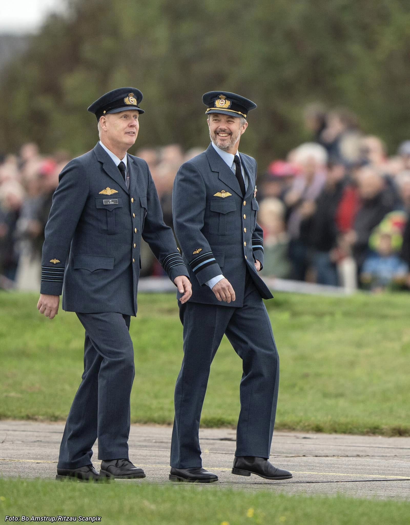 Frederik de Danemark à la base aérienne de Skrydstrup Noblesse & Royautés
