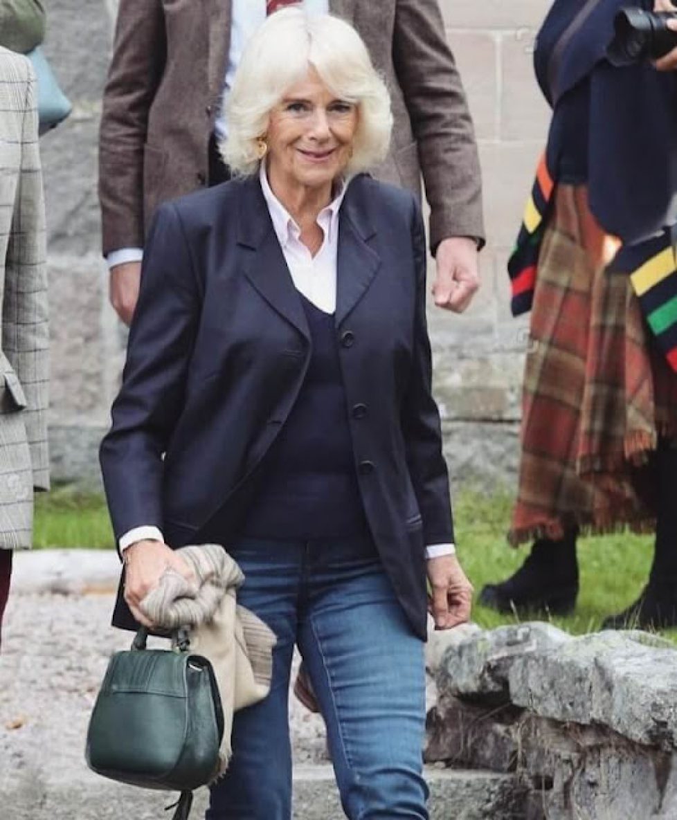 queen-camilla-5