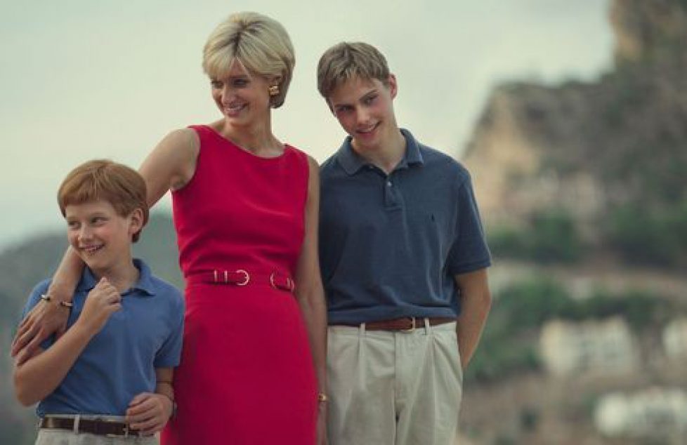 The-Crown-saison-6-Diana-Charles-William-Harry-Netflix-partage-de-nouvelles-photos The-Crown-saison-6-Diana-Charles-William-Harry-Netflix-partage-de-nouvelles-photos
