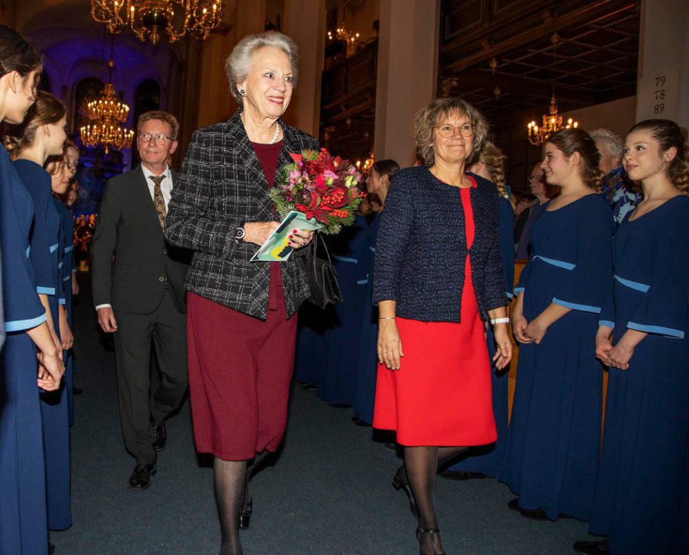 Prinsesse Benedikte til Julekoncert, med Sankt Annæ Pigekor.