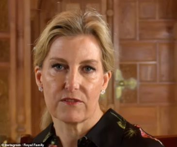 82008455-13154313-The_Duchess_of_Edinburgh_has_called_for_an_end_to_conflict_relat-a-18_1709554989811