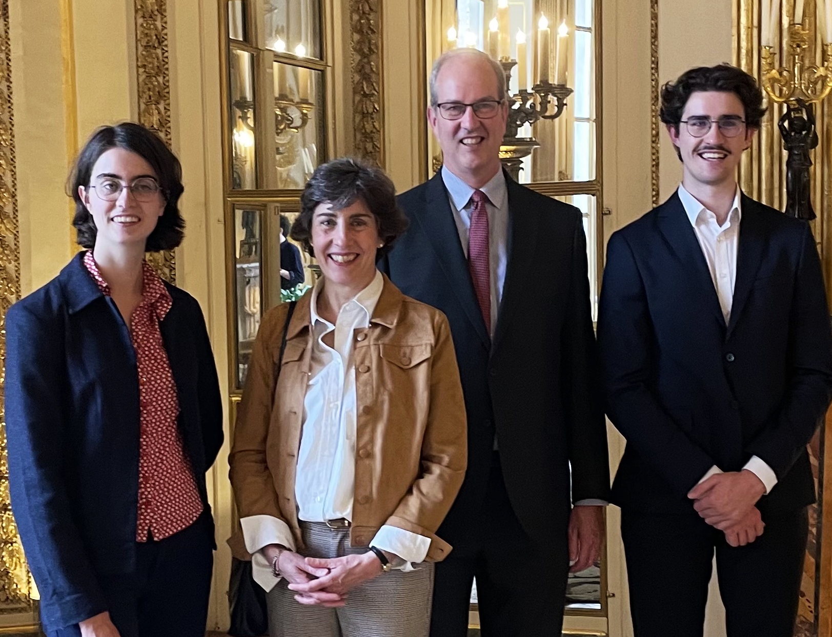 La famille du duc d’Angoulême – Noblesse & Royautés