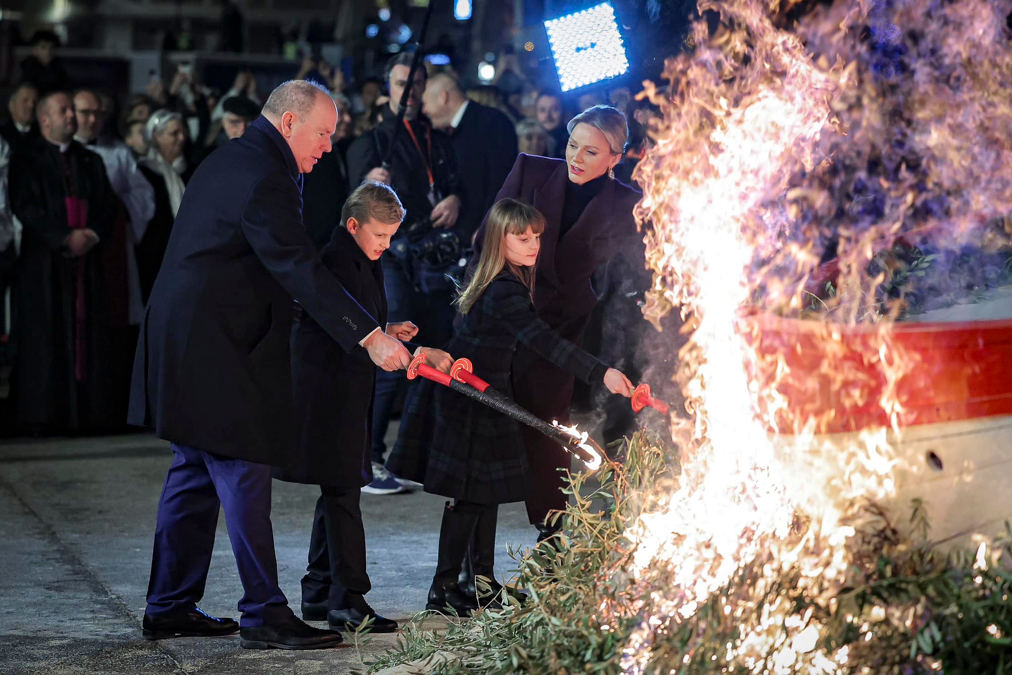 Fête de la Sainte Dévote 2025 à Monaco – Noblesse & Royautés