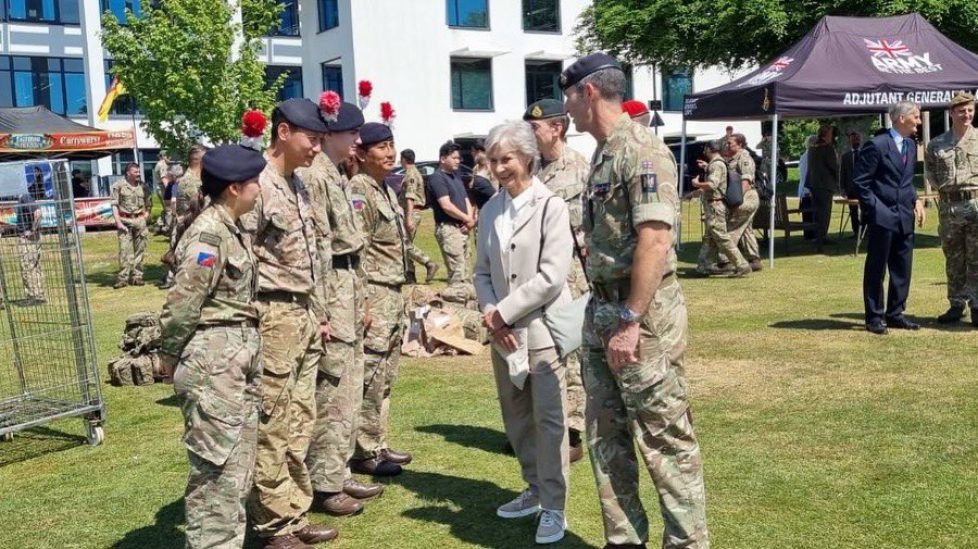 colonel 4 colonel 4