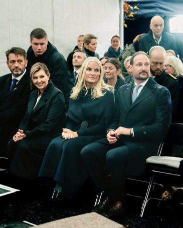 519541887_1375075247310735_5636515302156187970_n