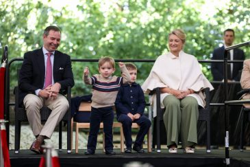 Wiltz - Dem Grand-Duc seng feierlech Tournée - Tribune