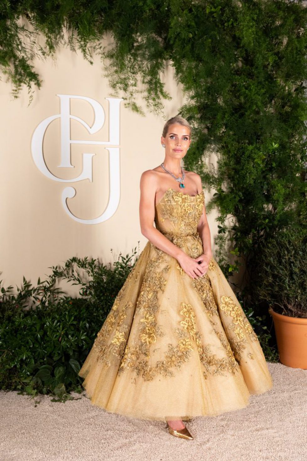 571724226_1397605555699707_2087611748915965823_n 571724226_1397605555699707_2087611748915965823_n