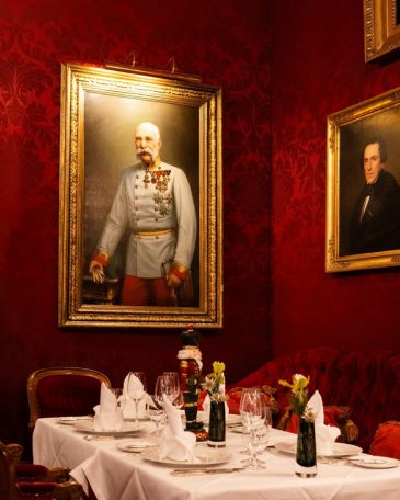 606007878_1305082218325756_468196992187234914_n