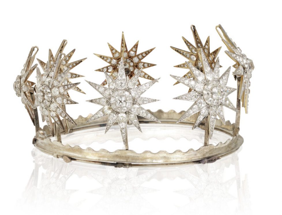 Lady_Glenconner,_antique_diamond_star_tiara,_estimate_of_£50,000-80,000_(1)95yHPSJt15