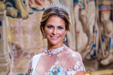 la-princesse-madeleine-suede-famille-royale-suede-traditionnel-diner-ceremonie-d-3