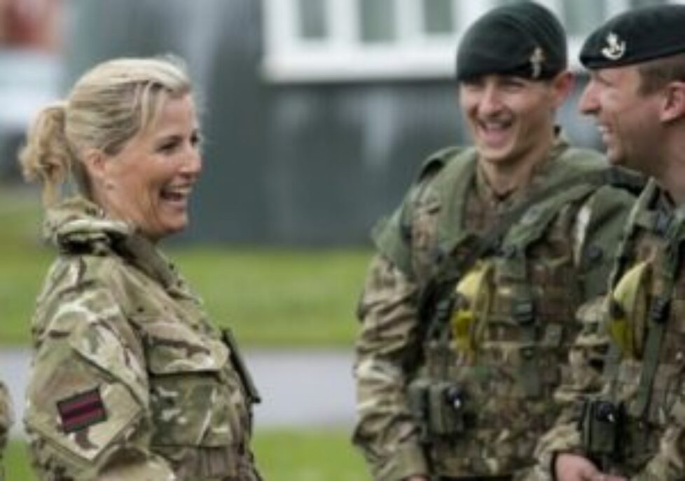 kunnamedSophie+Visits+Fifth+Battalion+CFJyhJ17tBIl