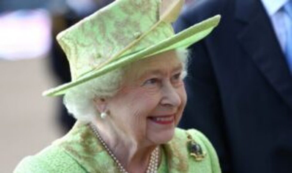 Elizabeth II aux 350 ans des Royal Marines