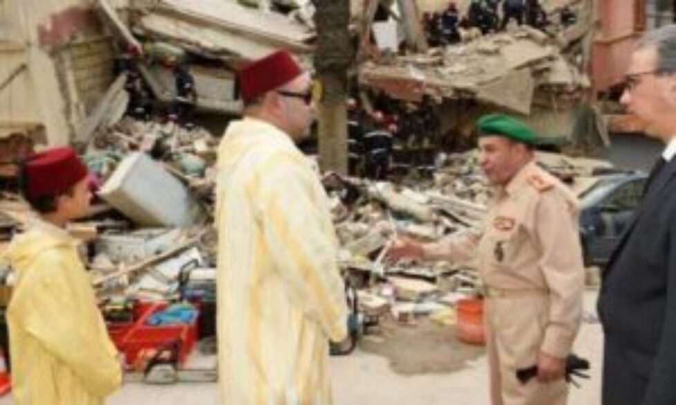 Le roi du Maroc sur le terrain après l&rsquo;effondrement d&rsquo;immeubles