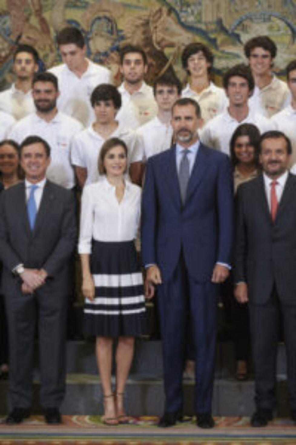 Spanish+Royals+Meet+Europa+Scholarship+Pupils+VwF6_7lfuW3l