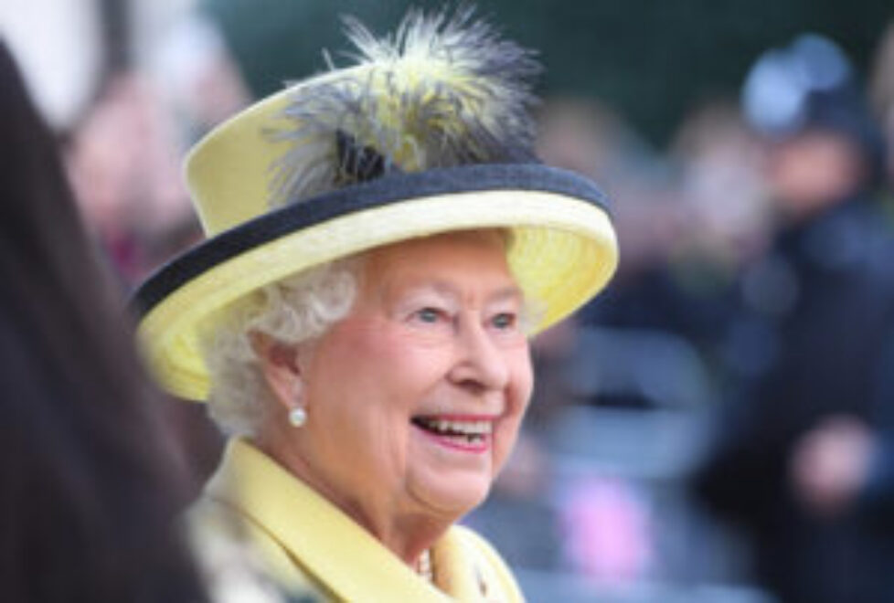 queenvisitsgoodenoughcollege2idhezaq3uxl
