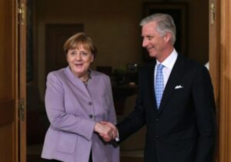 King+Philippe+Belgium+Meets+German+Chancellor+ZtlHrLDzs_il
