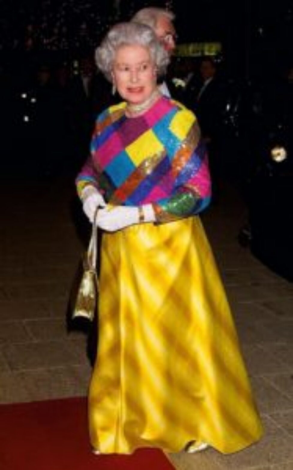 Queen-style-49-xlarge_trans_NvBQzQNjv4BqqVzuuqpFlyLIwiB6NTmJwfSVWeZ_vEN7c6bHu2jJnT8
