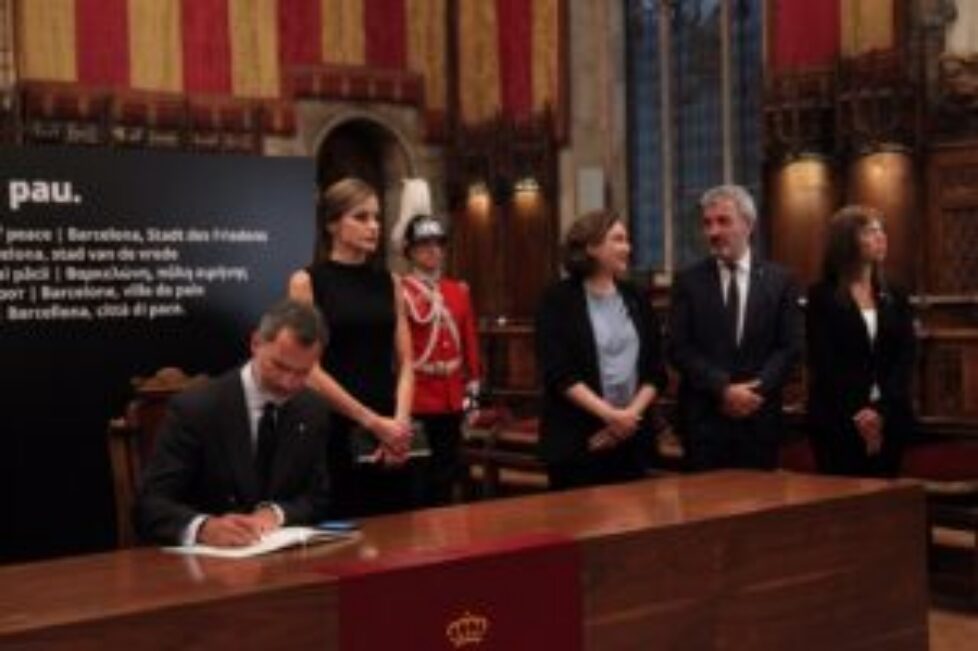 reyes_libro_condolencias_barcelona_20170819_61