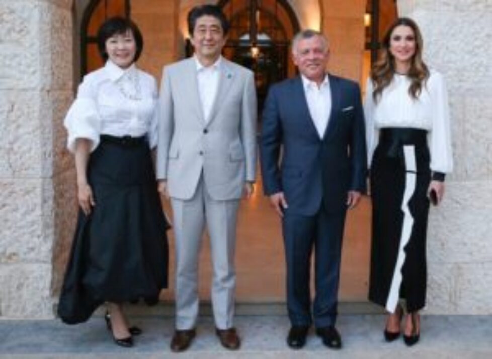 Dinner-Prime-Minister-of-Japan-and-Queen-Rania