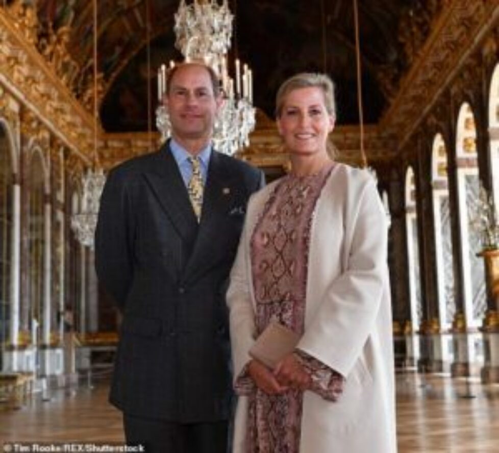 4670796-6227461-Edward_and_Sophie_were_also_given_a_tour_of_the_Palace_of_Versai-a-32_1538419307059