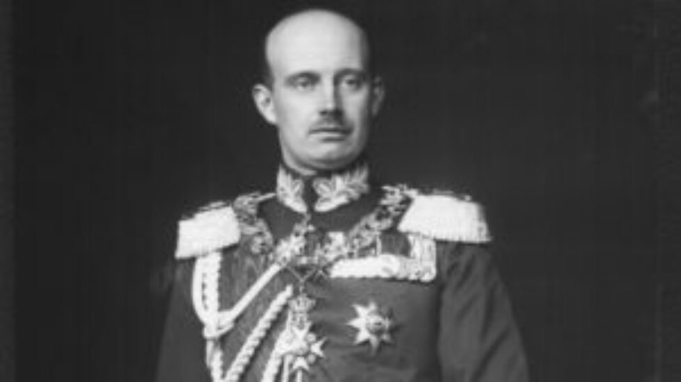 23-102881477-23-102881479-1542117502