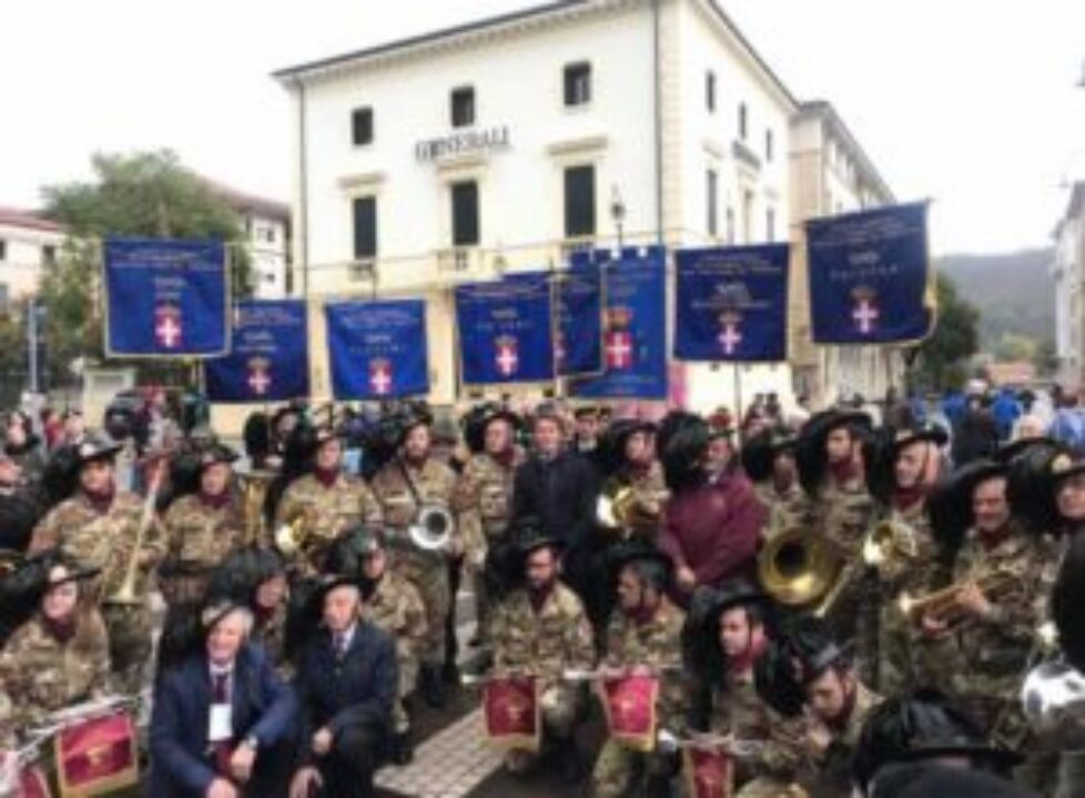 44945949_2382069145142105_4948605470991450112_n