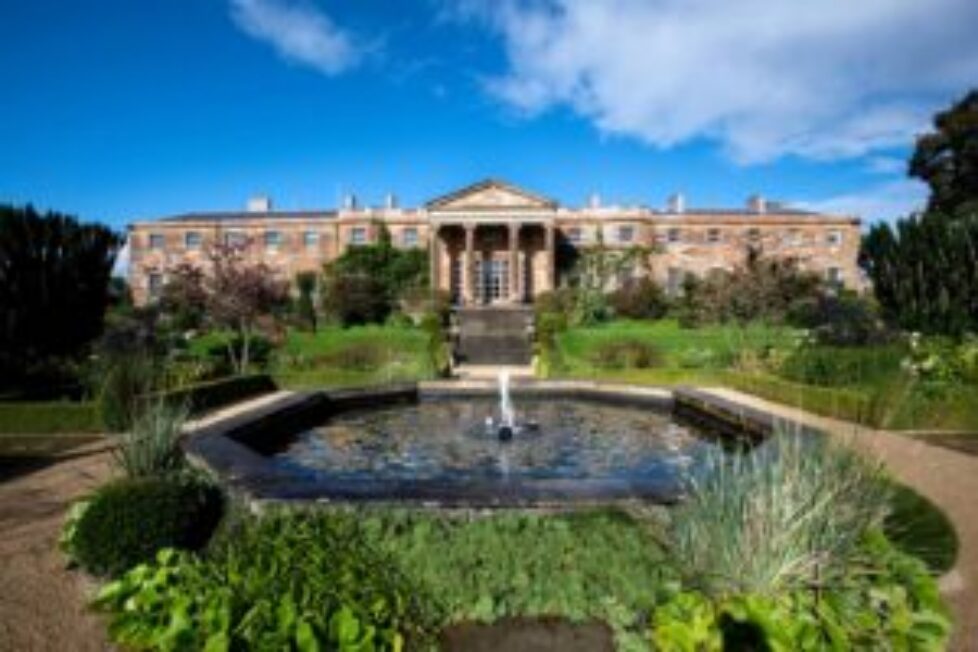 hillsborough-castle-alamy