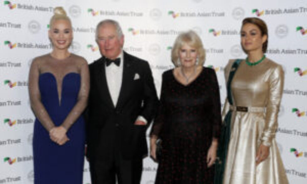 Prince+Wales+Duchess+Cornwall+Attend+Reception+RC22dn3ovsAl