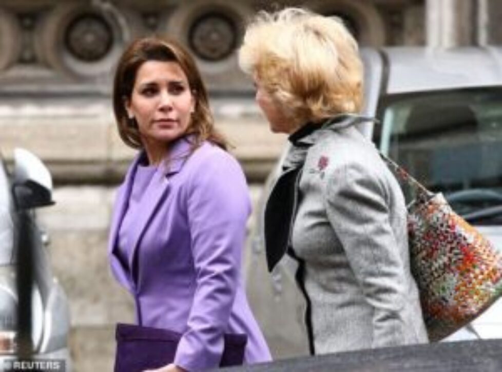 25313204-8078073-Princess_Haya_at_the_Court_of_Appeal_with_Baroness_Fiona_Shackle-a-15_1583408791154