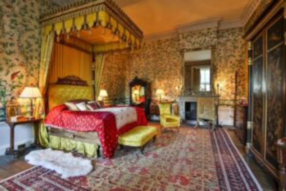 belvoir-king-s-bedroom-credit-sam-churchill-2-1586564287